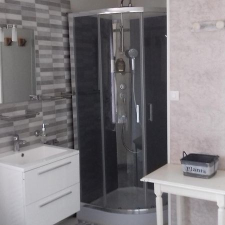 O Bout D'La Motte Apartment Voillecomte ภายนอก รูปภาพ